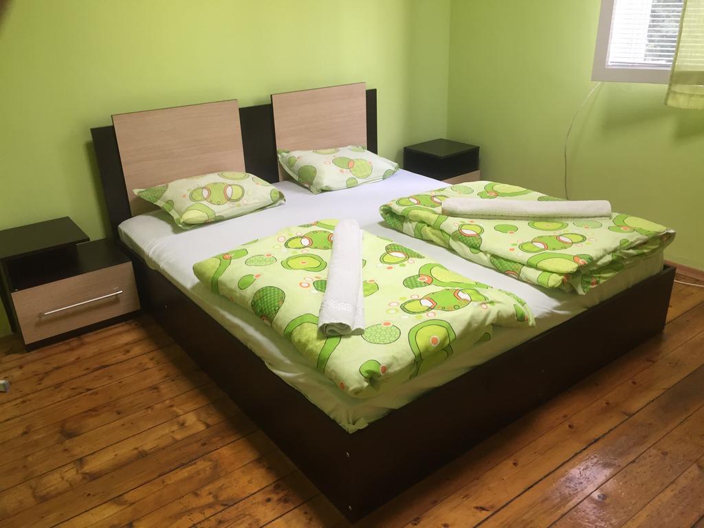Elegance On A Budget - Rooms For Rent In Sofia Center Exteriér fotografie