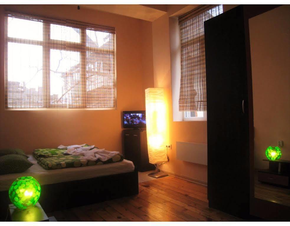 Elegance On A Budget - Rooms For Rent In Sofia Center Exteriér fotografie